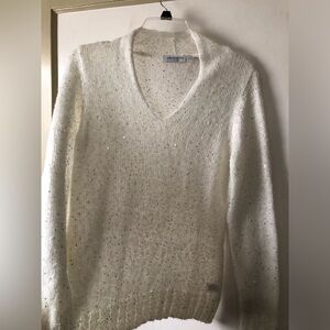 Elegant White Sweater with Sequin Sparkle